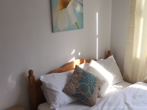 Bed and Breakfast St Mildreds London Exterior foto